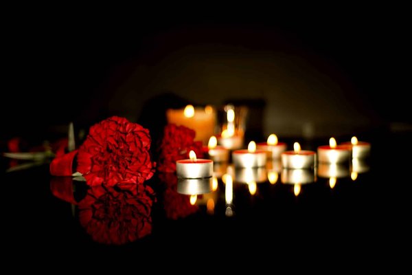 Créer une plaque funéraire personnalisée en quelques minutes